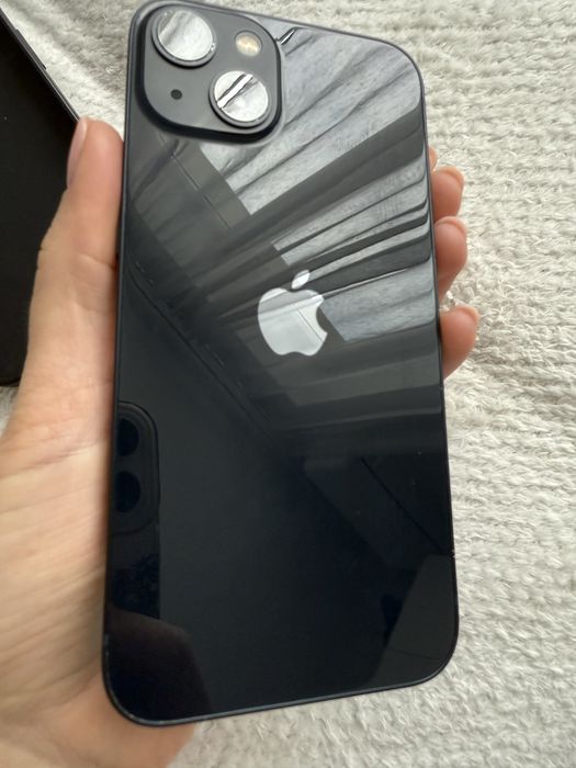 Iphone 13, Midnight, 128 GB, baterie 89%.