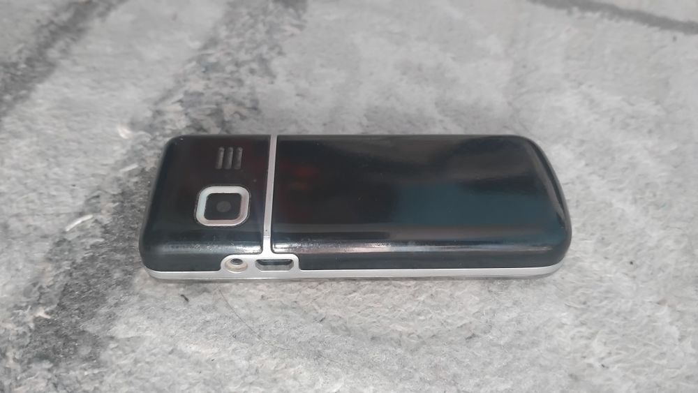 Nokia Mini 6700 zapchastga