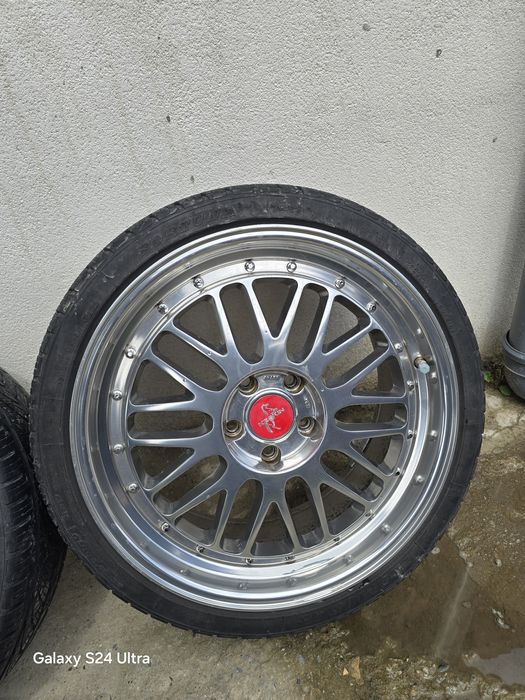 Джанти Кескин с всезонни гуми