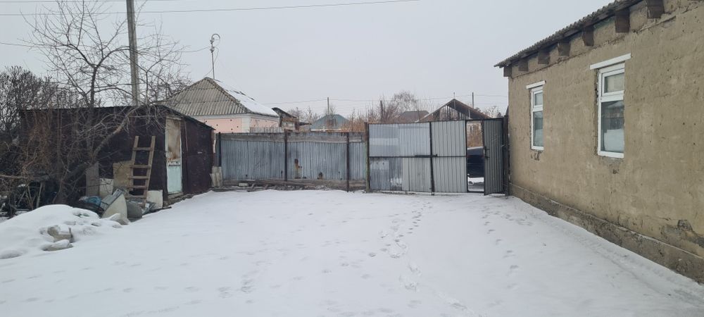 Продам дом  находится на Баброке