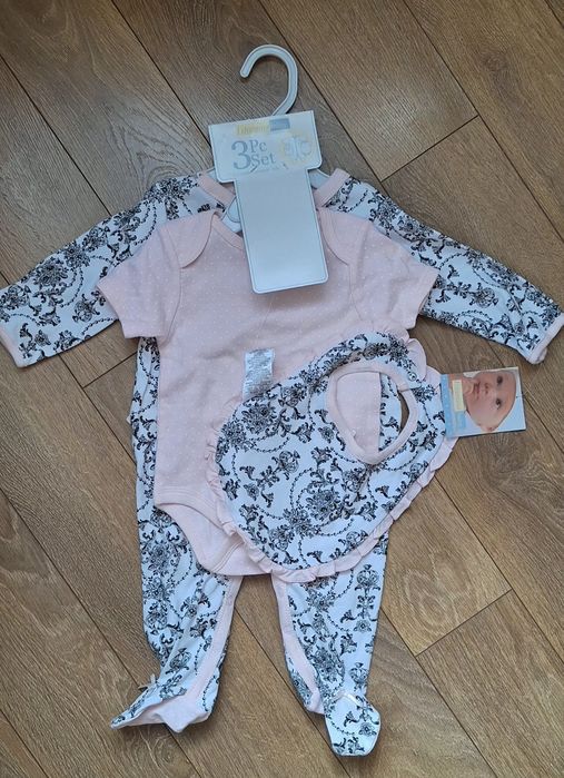 2 бр сета за момиче 6-9 месеца