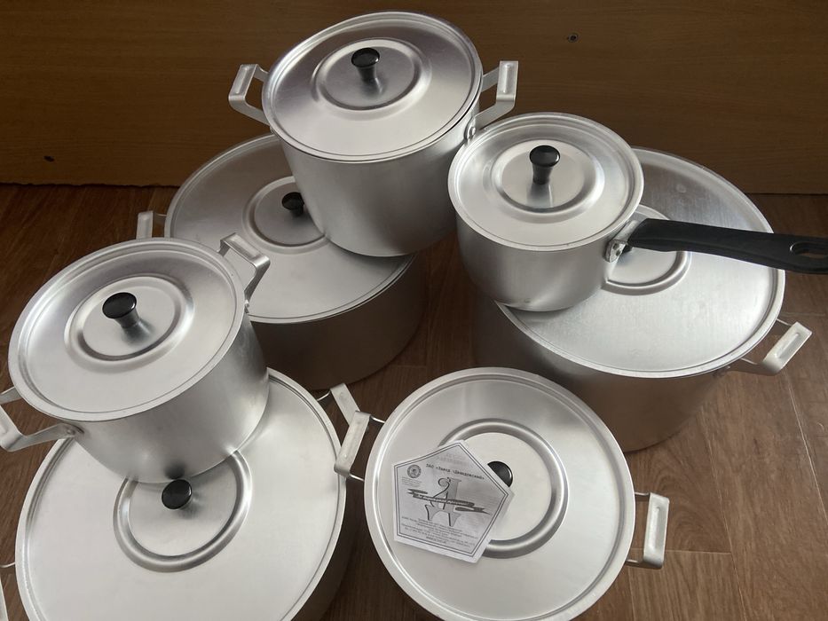 Кострюли алюминиевые