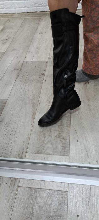 Продам сапоги женские