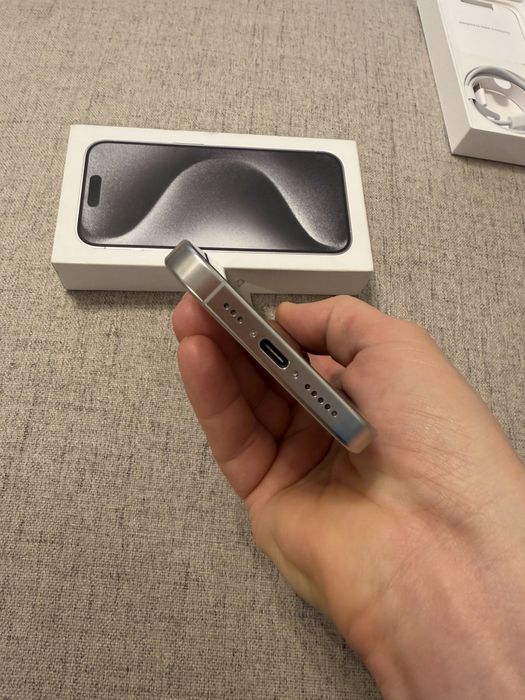 iphone 15 pro white titanium 128gb impecabil