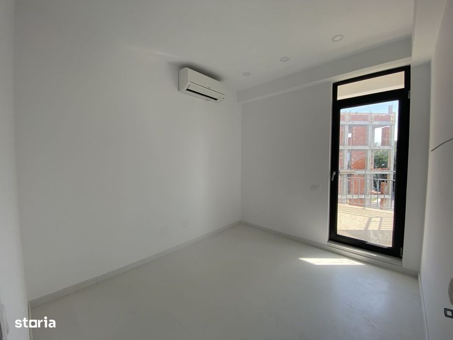 Apartament 3 camere cu 2 balcoane — fotografia 3