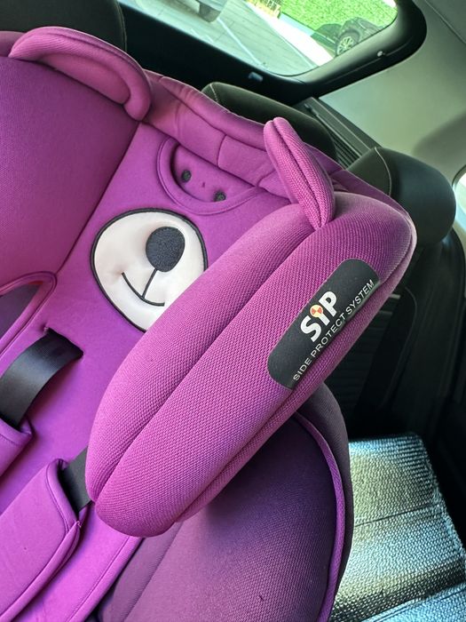 Scaun auto cu isofix