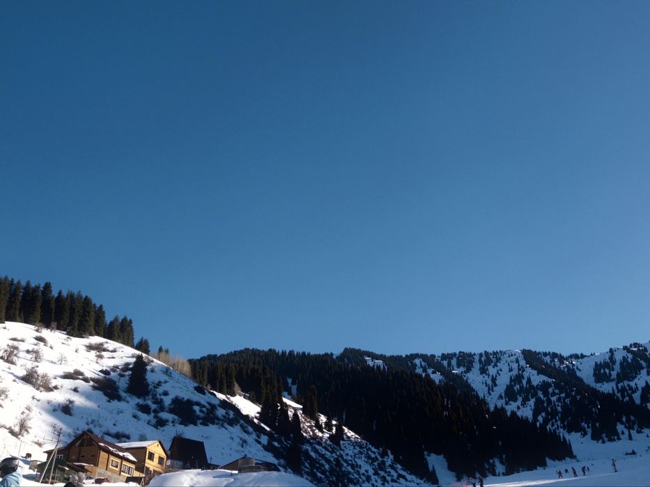 Canon 1100d продается