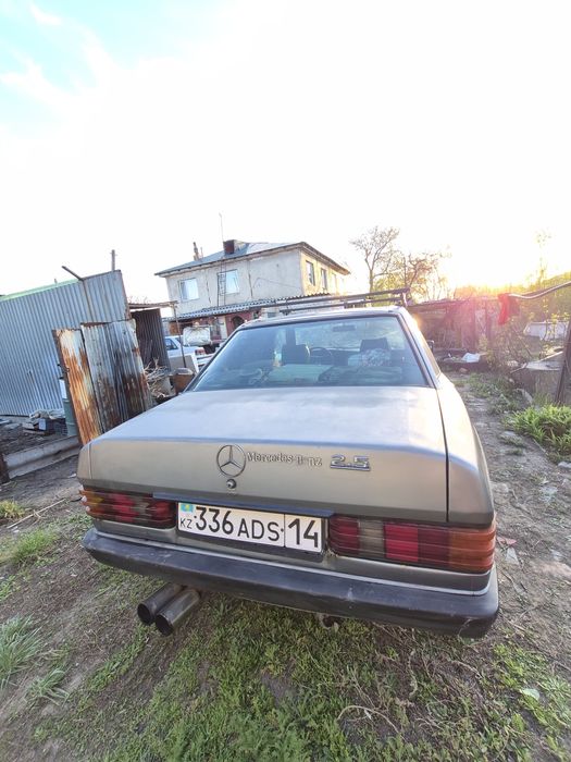Продам Мерседес 190