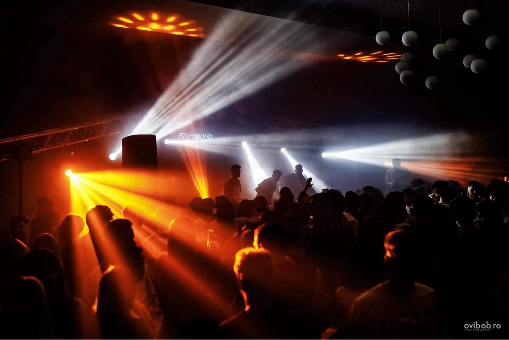 6x Moving Head Beam R7  230W