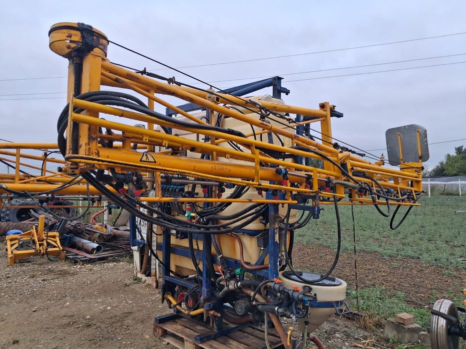 Vând met de ierbicidat 1.200 litri