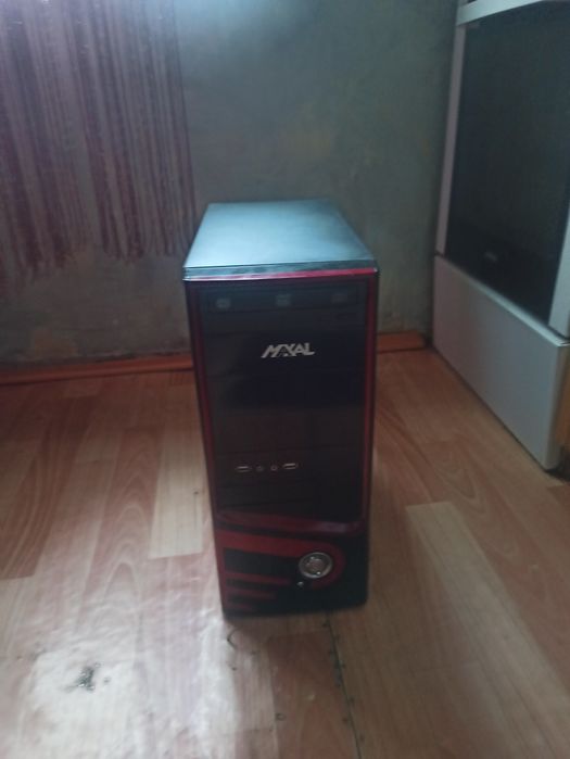 Продам: Гриль, Плита, Корпус от компьютера