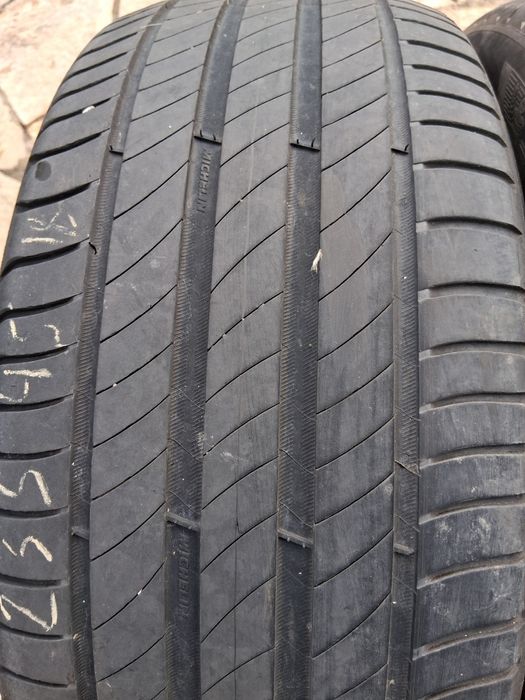 235 45 18 Michelin Primaci Дот 23