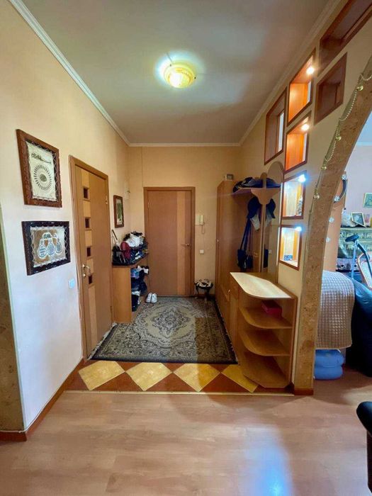 Продажа 3-комнатной квартиры