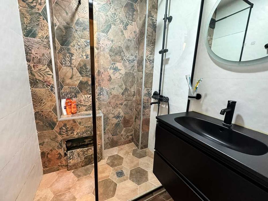Продава се Многостаен апартамент в Русе, Център - 108 кв.м за 1110 €/кв.м - Снимка #13