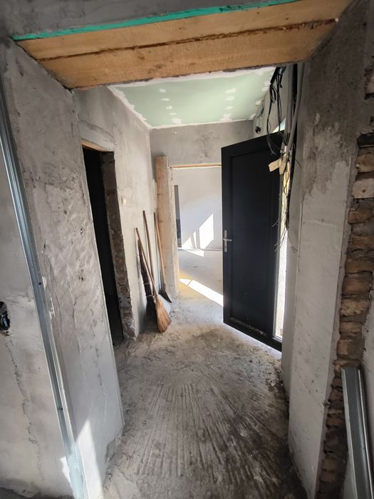 Apartament la casă - zonă centrală