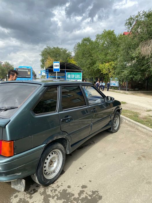 Автомобиль Ваз 2114