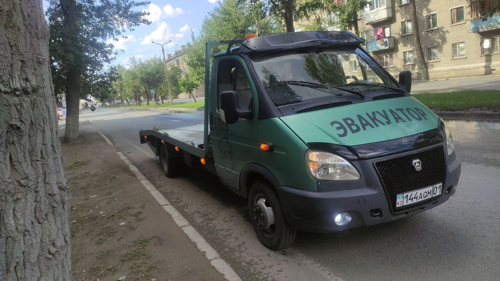 Услуги эвакуатора 24/7