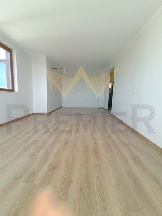 Продава се Двустаен апартамент в Варна, Виница - 74 кв.м за 1688 €/кв.м - Снимка #3