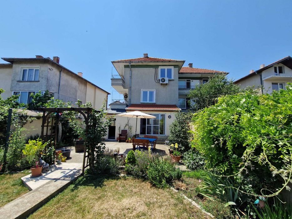 Продава се Къща в Ахелой - 170 кв.м за 1324 €/кв.м - Снимка #1