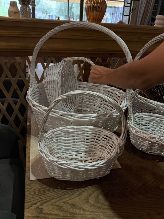 Продам корзины новые