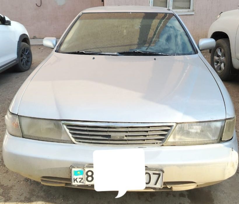 Продается  машина ниссан