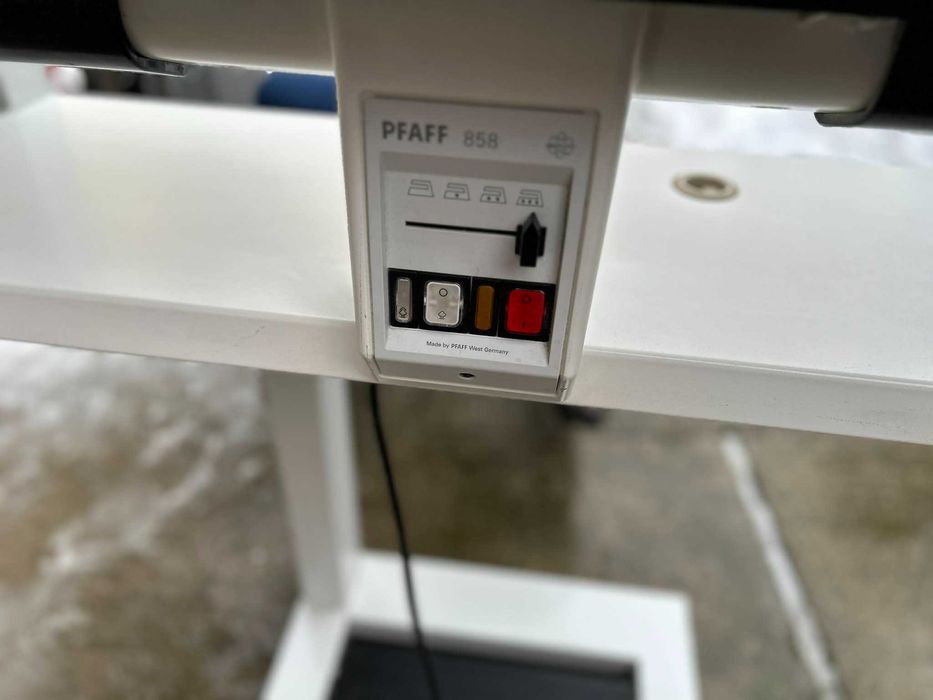 Masina profesionala dde calcat Pfaff