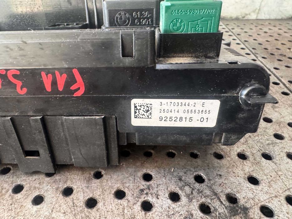 Panou tablou sigurante 3.0 d bmw seria 5 f11 317033442e 925281501