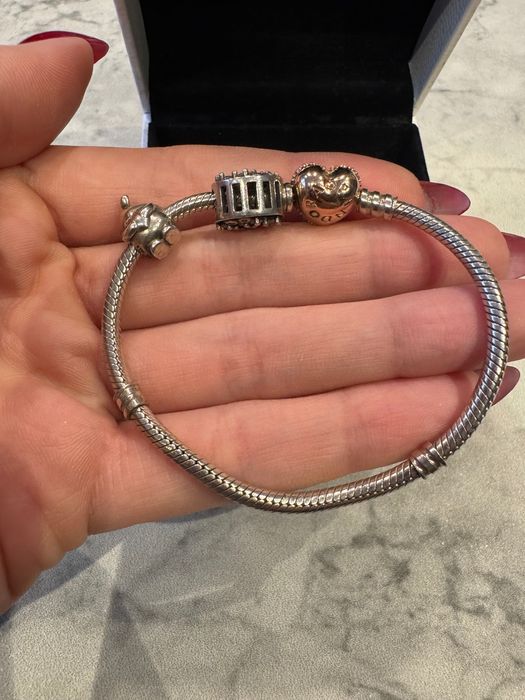 Гривна Pandora rose gold