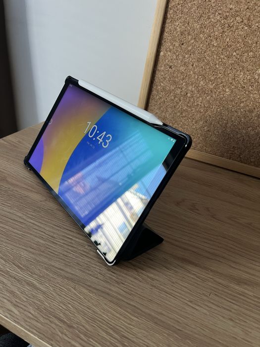 Таблет Lenovo Tab M10