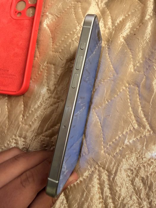 iPhone 15 pro 128GB
