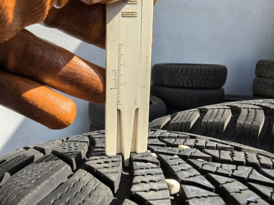 195/65/15 Семперит ДОТ 2024 г - Като нови