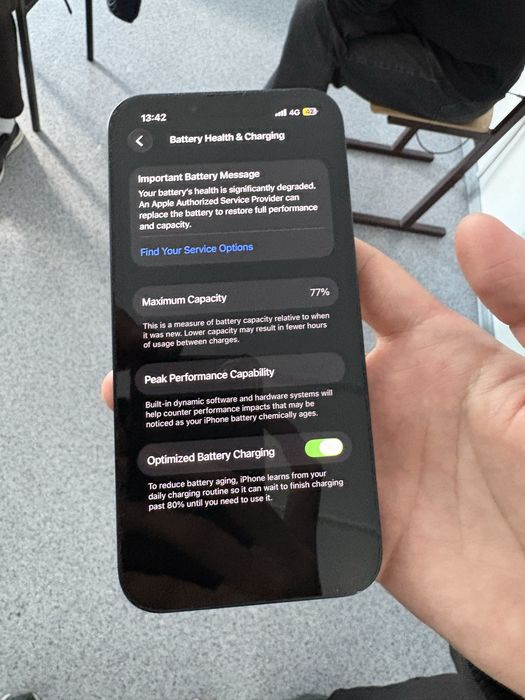 Iphone 13 128gb chorniy akumma 77%