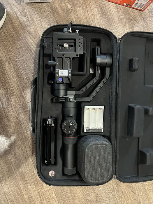 Sony A6500 PRO Video/Photo Kit + Zeiss + Sigma + Zhiyun + Lights