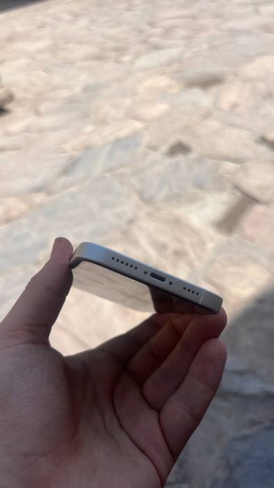 iphone 11 17 korpus koyilgan zor sostoaniyada