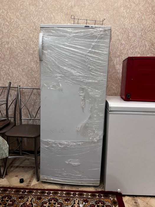Продам Морозильник Атлант б/у