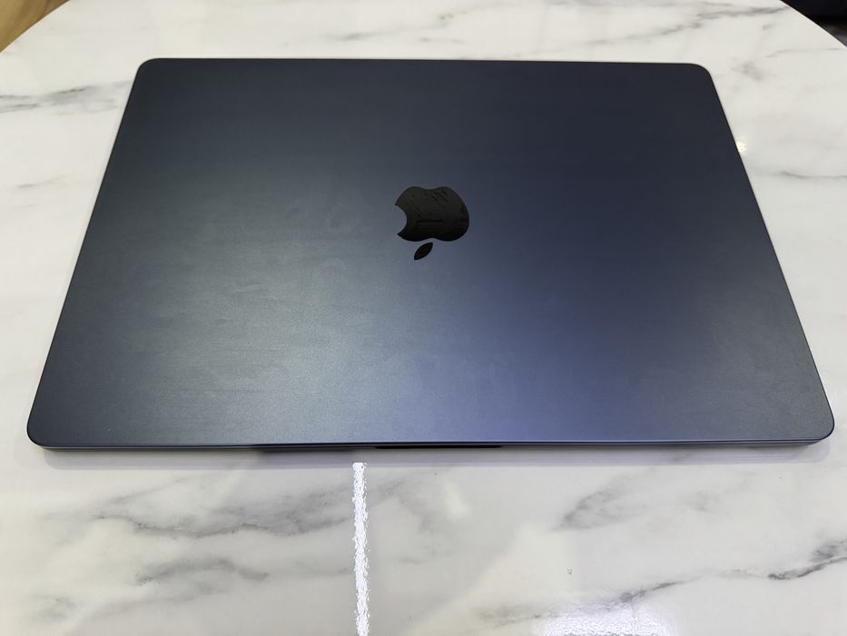 MacBook Air 15” M4 2025,512 SSD, 24RAM