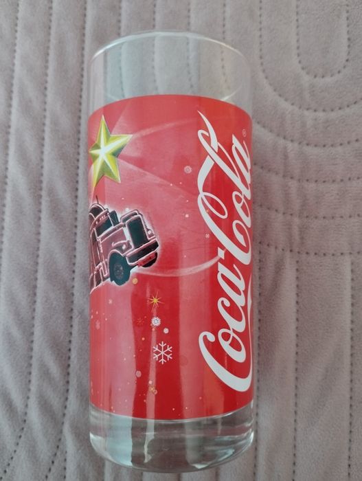 Coca Cola камионче, кутии,чаши и раница