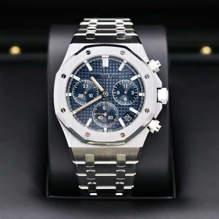 Audemars Piguet Royal Oak Chronograph 41mm “50th Anniversary” Blue Dial