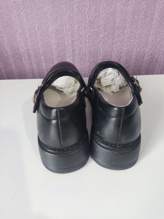 Туфли для девочек 37размера