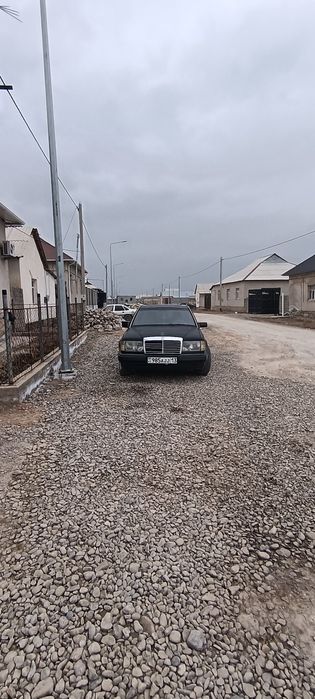 Мерседес 124. 230