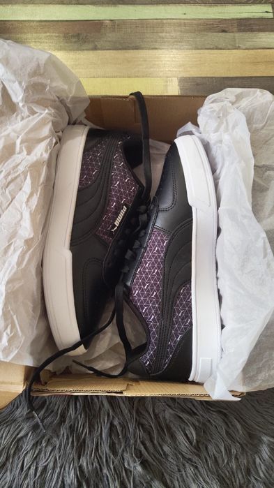 Сникъри ,,Puma Caven Logo Power"