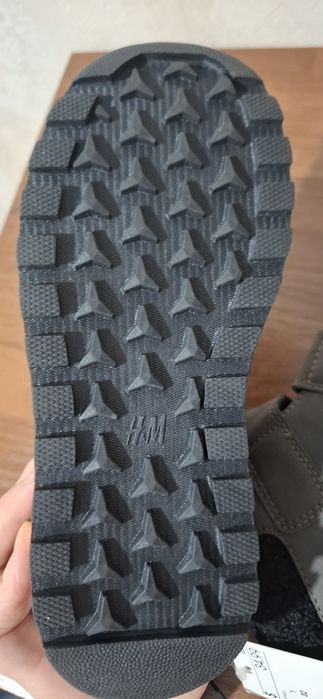 Демисезонные ботинки H&M 32