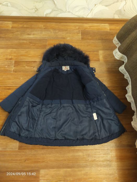 Продам зимнюю куртку