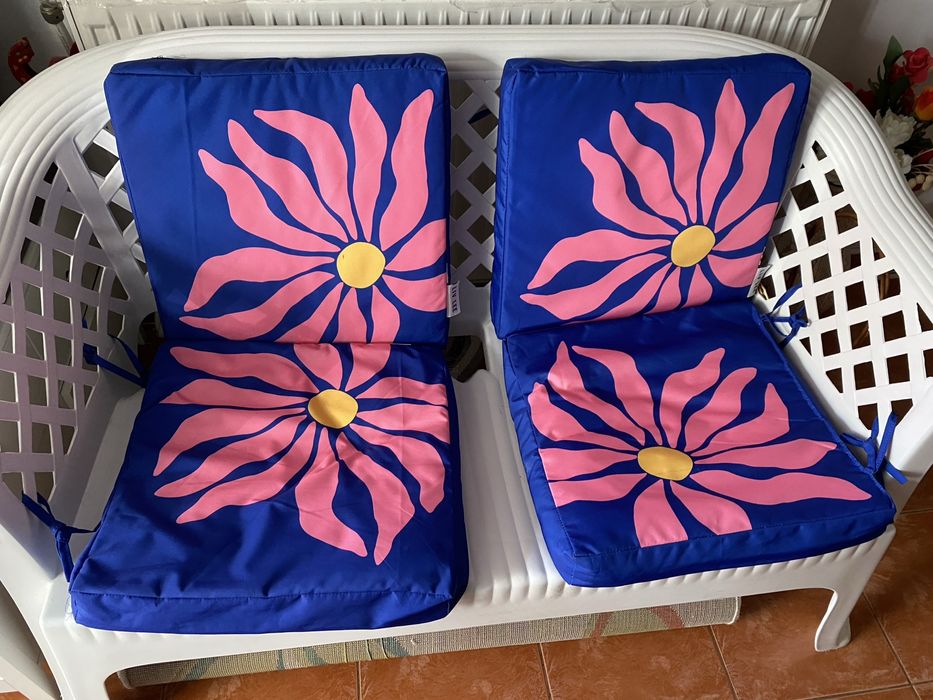 Banca alba hol, gradina