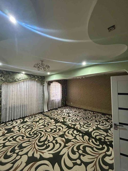 Продается квартира 4 комнатная