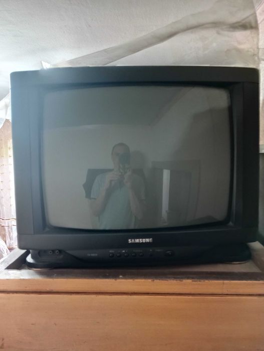 2 телевизор самсунг