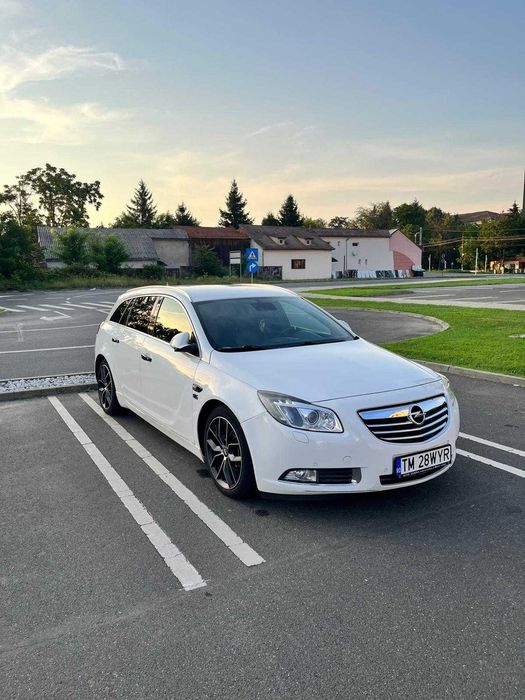 OPEL Insignia 2012