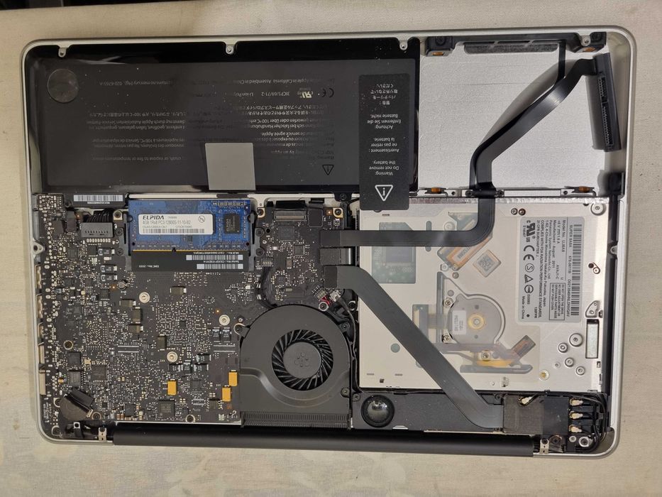 MAcbook pro "13  Late 2011 EMC 2555 intel i5 8gm ddr3