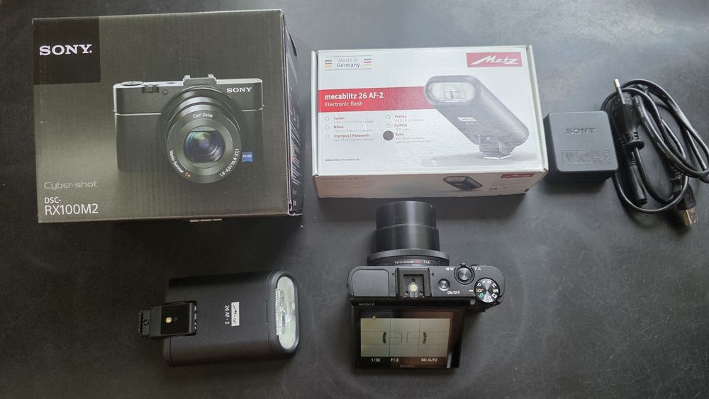 Sony RX100 II + Metz 26 AF-2