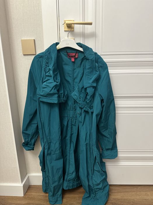 Кофты, рубашки, платья